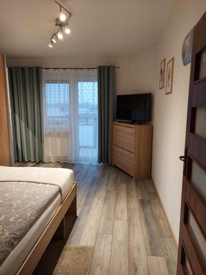 Tila Apartment Walcz Bagian luar foto
